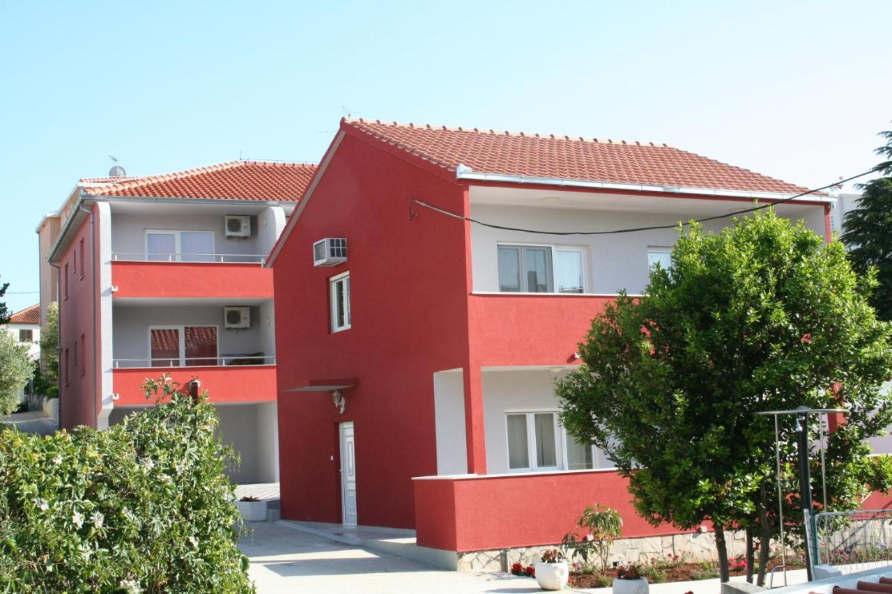 Apartments Stina Seget Vranjica Exterior photo
